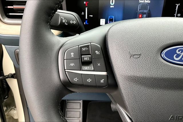 Used 2025 Ford Maverick Lariat AWD/4WD image 10