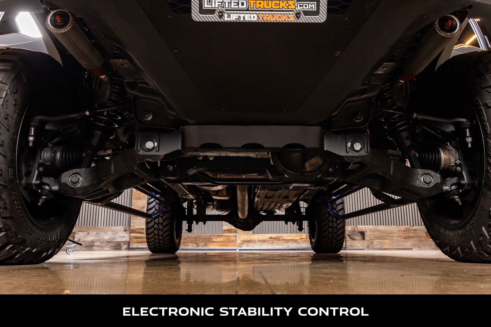 Used 2020 Ford F150 Raptor w/ Equipment Group 802A Luxury AWD/4WD image 14