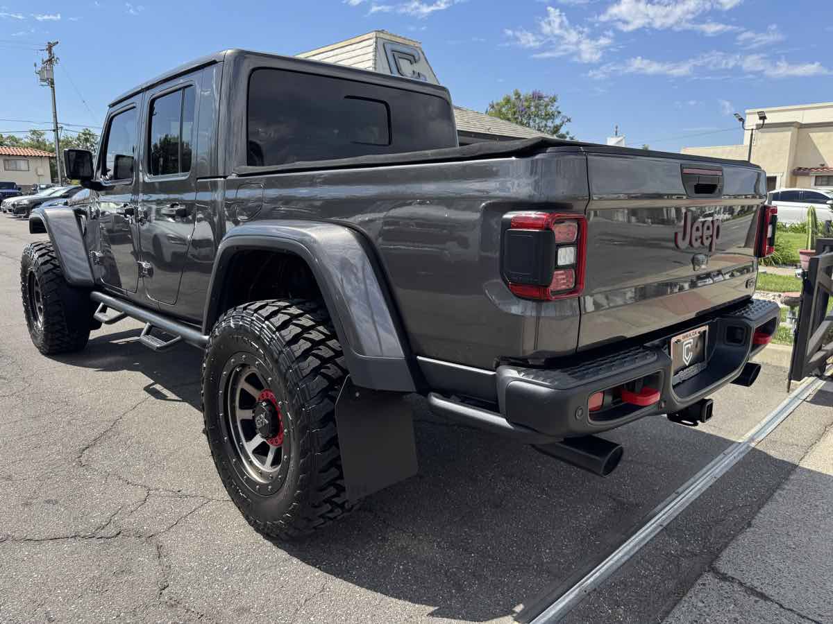 Used 2020 Jeep Gladiator Rubicon AWD/4WD image 4