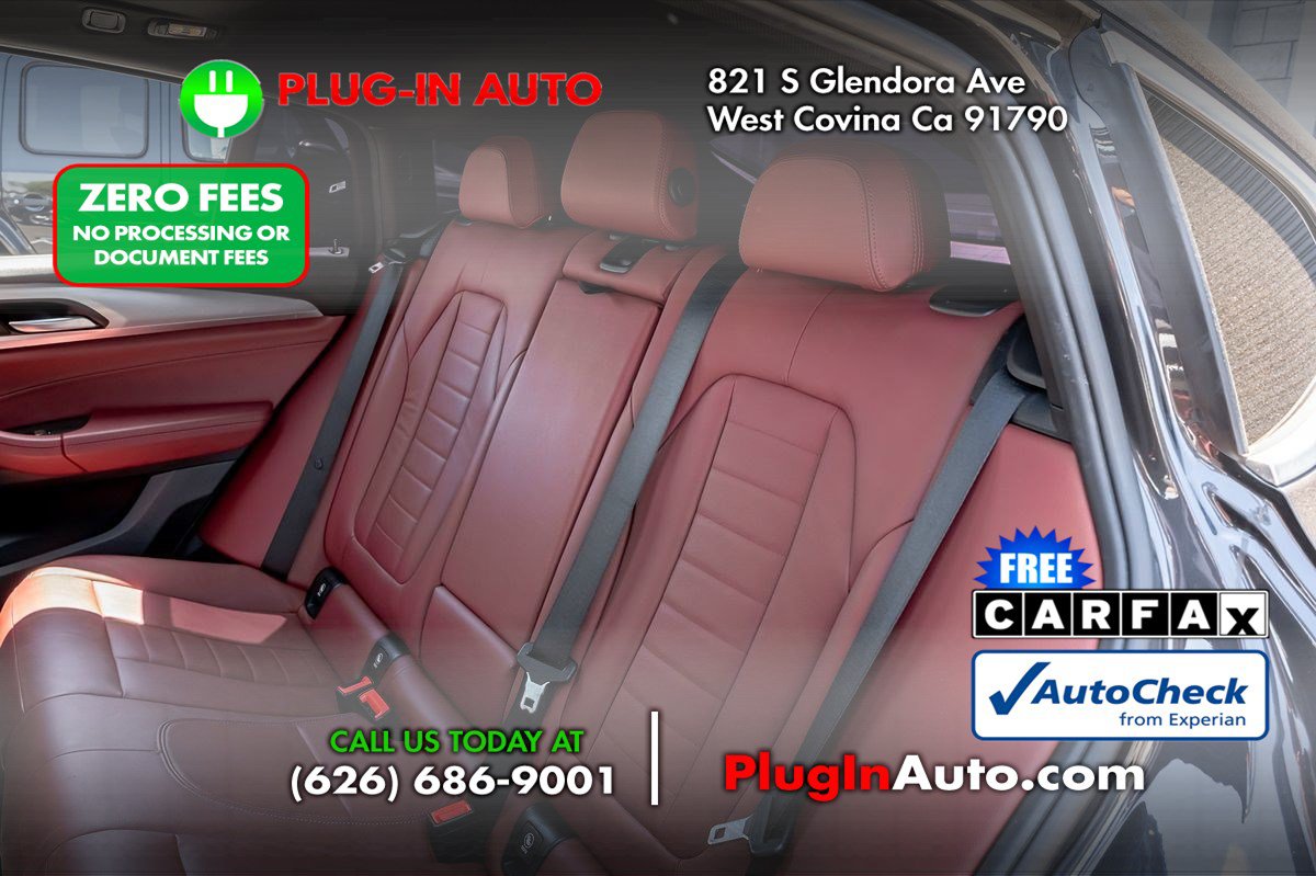 Used 2020 BMW X4 xDrive30i w/ Convenience Package AWD/4WD image 3