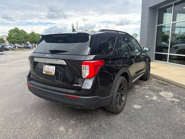 Used 2024 Ford Explorer XLT AWD/4WD image 14