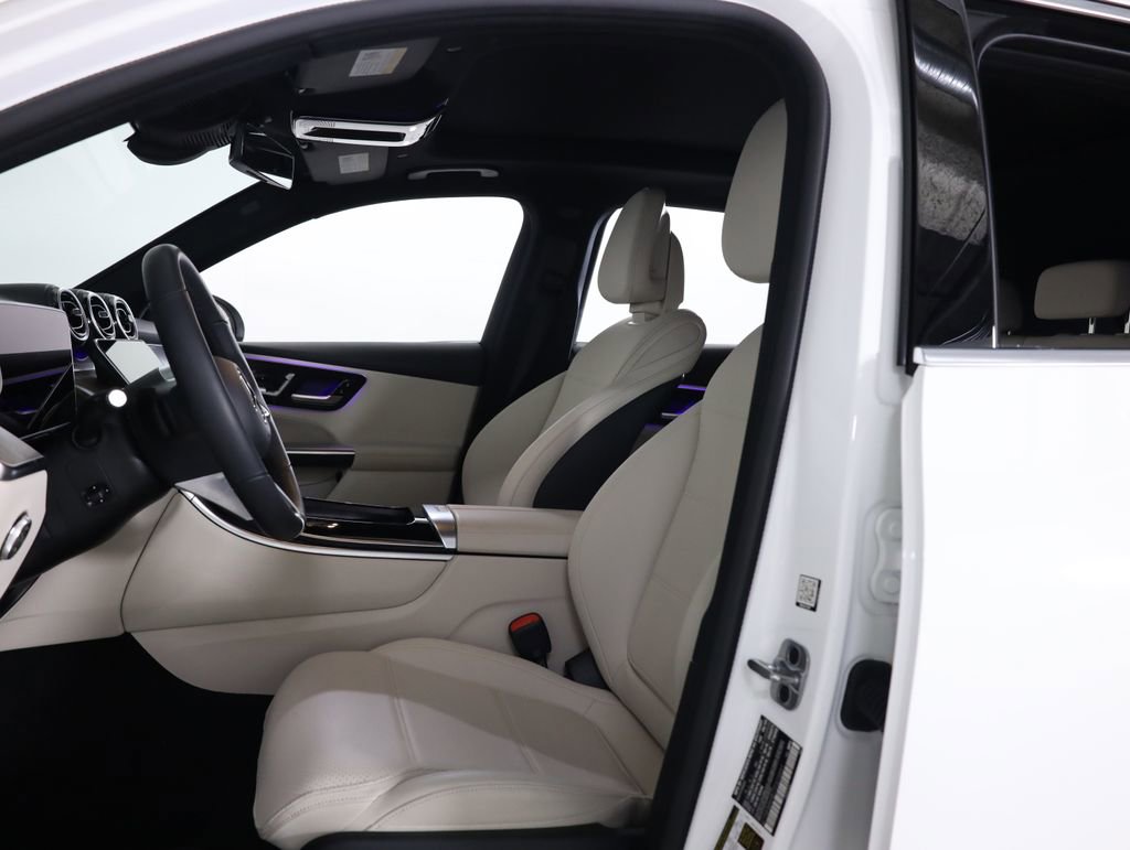 Used 2026 Mercedes-Benz GLC 300 4MATIC image 28