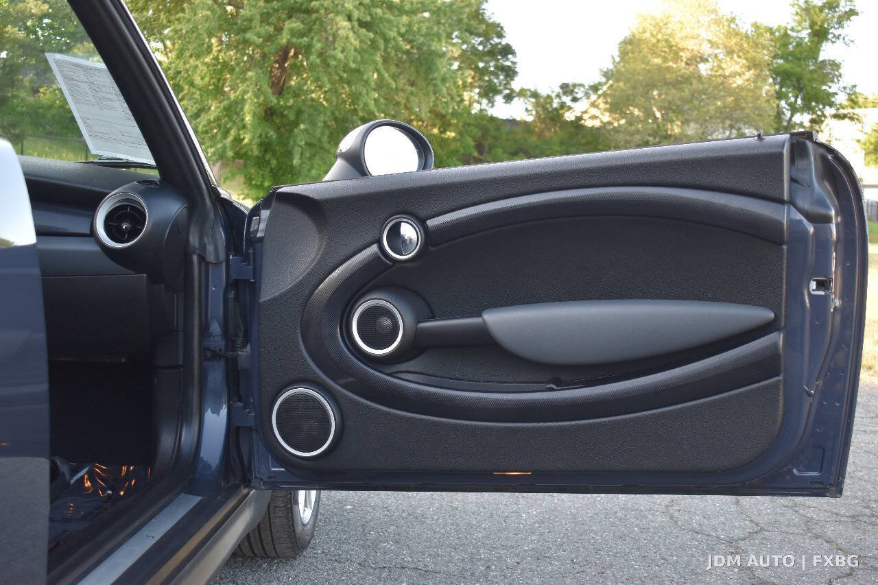 Used 2012 MINI Cooper S FWD image 9