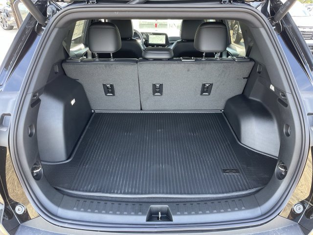 New 2027 Chevrolet Equinox LT w/ Convenience Package II AWD/4WD image 23