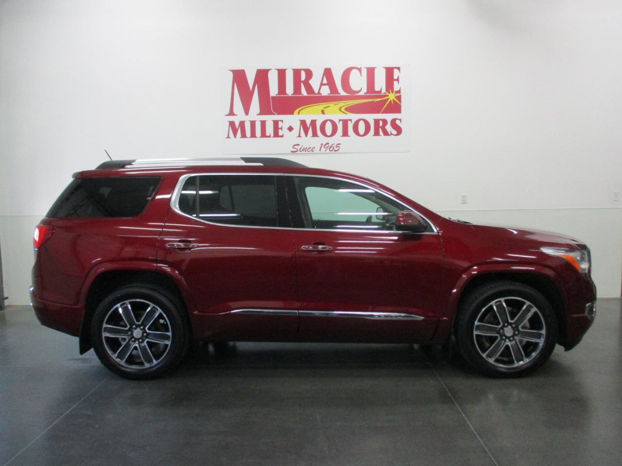Used 2018 GMC Acadia Denali w/ Technology Package image 6