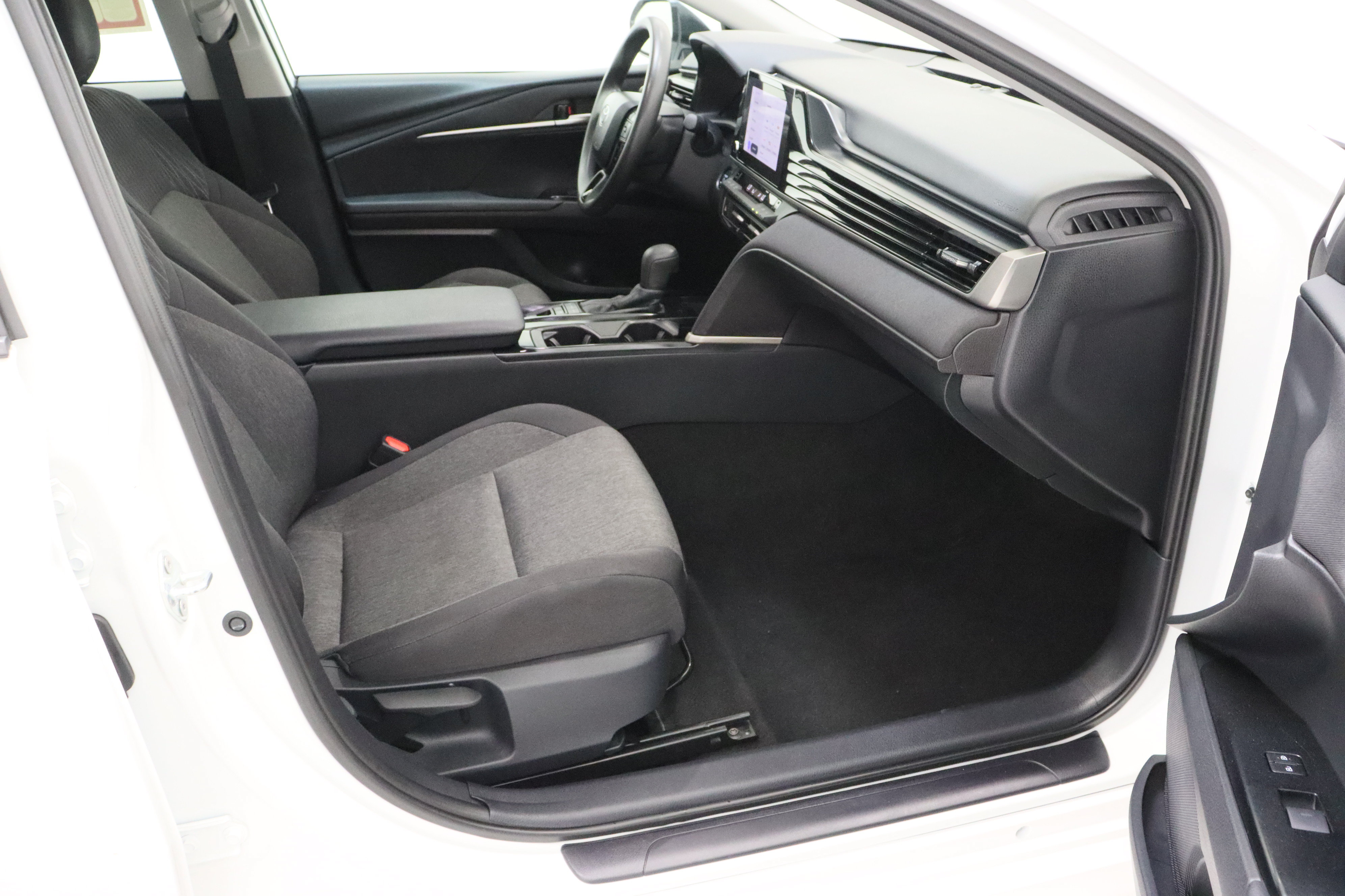 Certified 2025 Toyota Camry LE FWD image 35