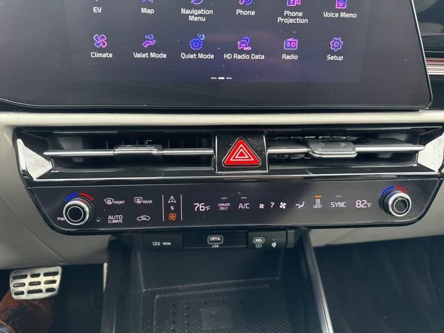 Certified 2023 Kia Niro Wave w/ Wave Preserve Package FWD image 20