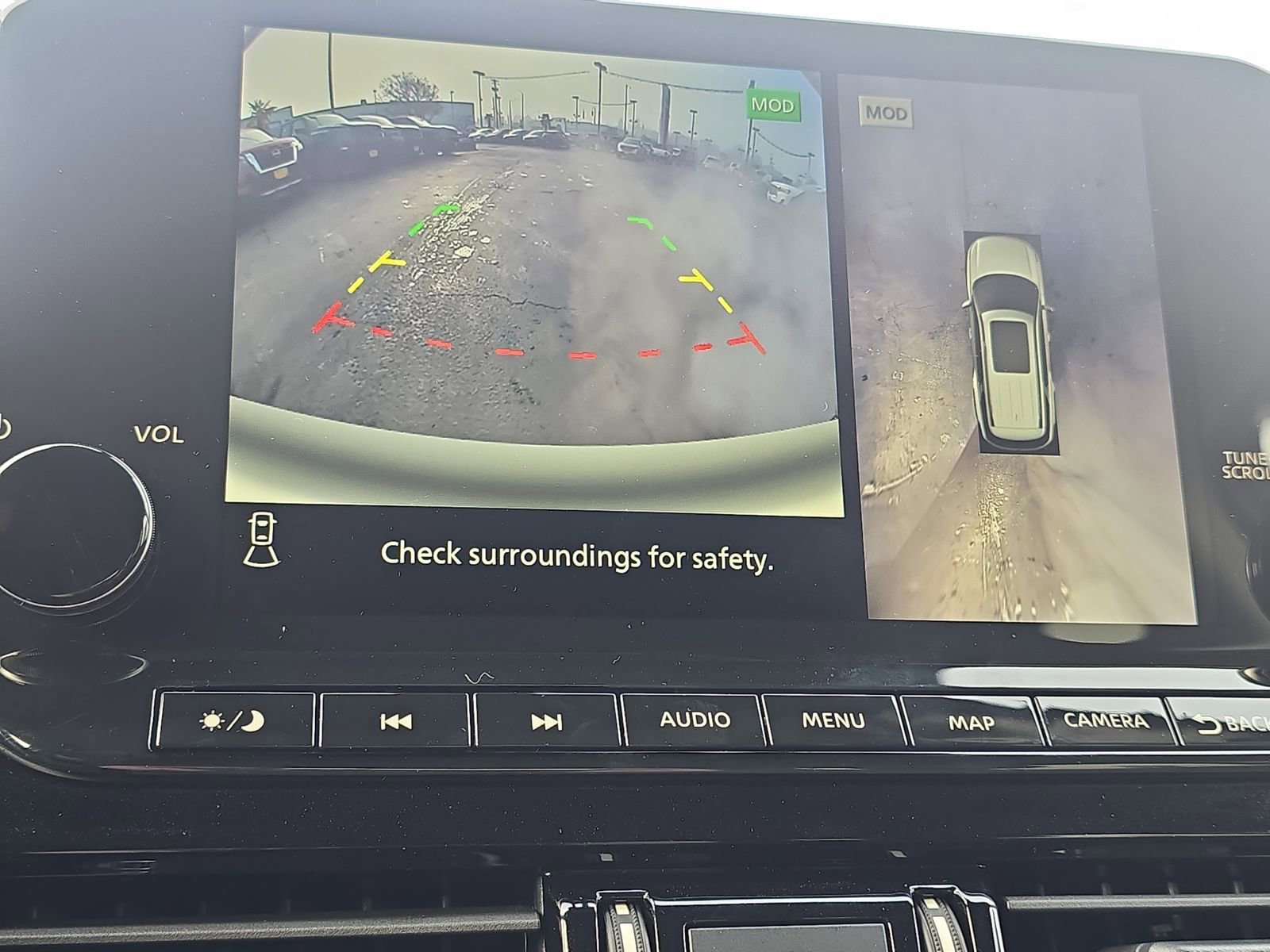 New 2025 Nissan Pathfinder Platinum image 18