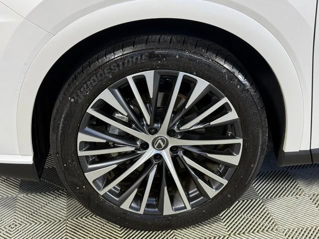 Used 2025 Lexus RX 350 Premium Plus w/ Accessory Package (Z1) FWD image 19