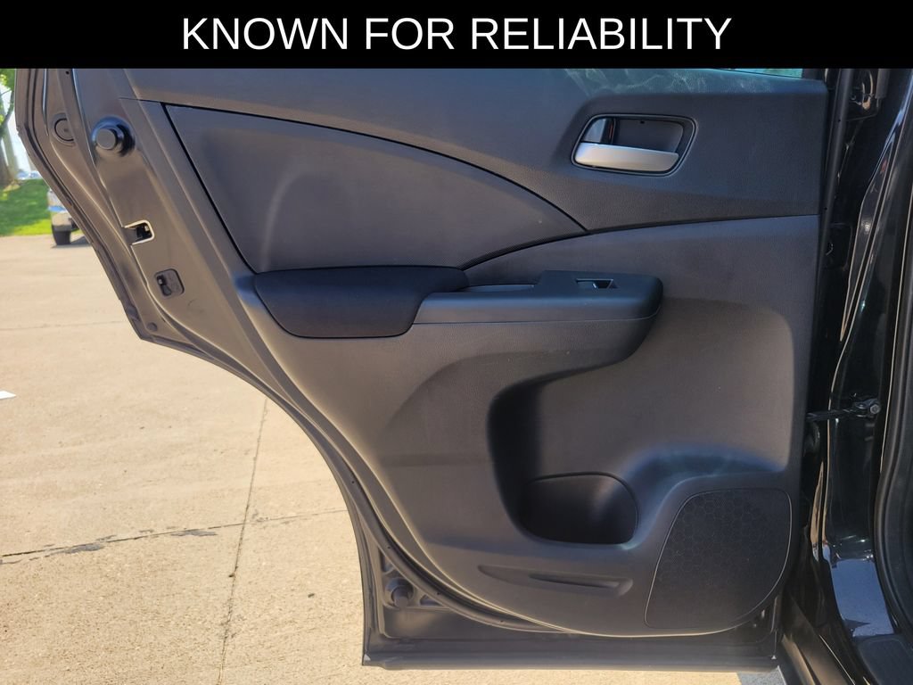 Used 2015 Honda CR-V LX image 12