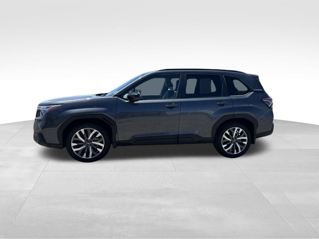 Used 2025 Subaru Forester Touring w/ Popular Package - Touring AWD/4WD image 5