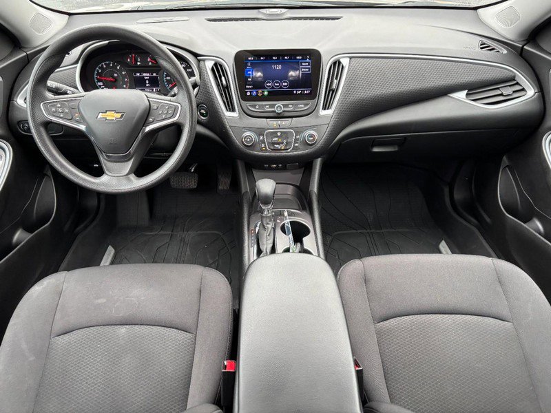 Used 2024 Chevrolet Malibu LS image 11