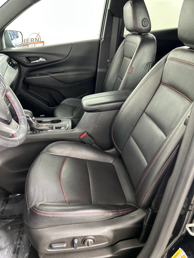 Used 2023 Chevrolet Equinox RS w/ RS Leather Package AWD/4WD image 12