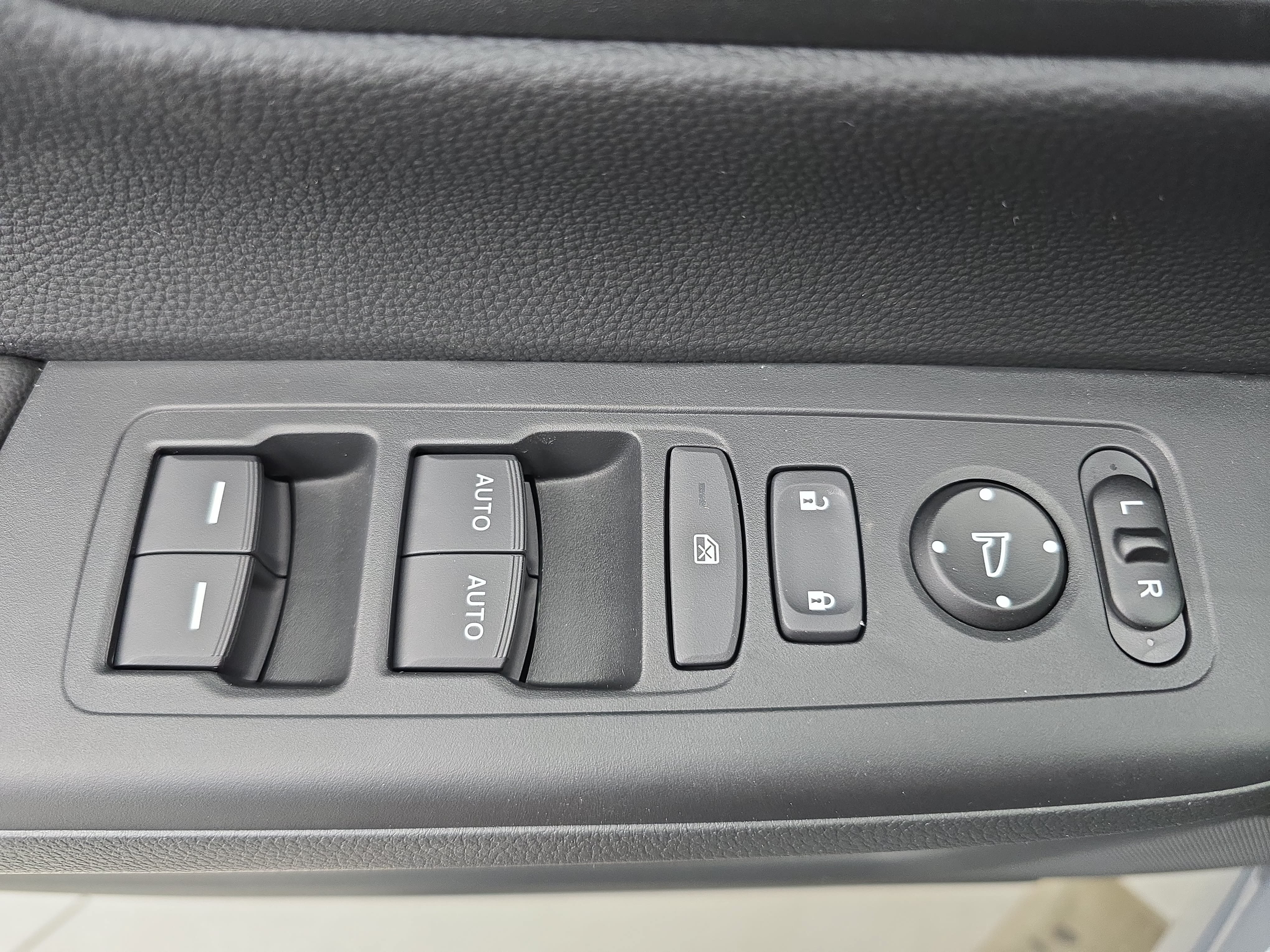 New 2027 Honda CR-V EX image 26