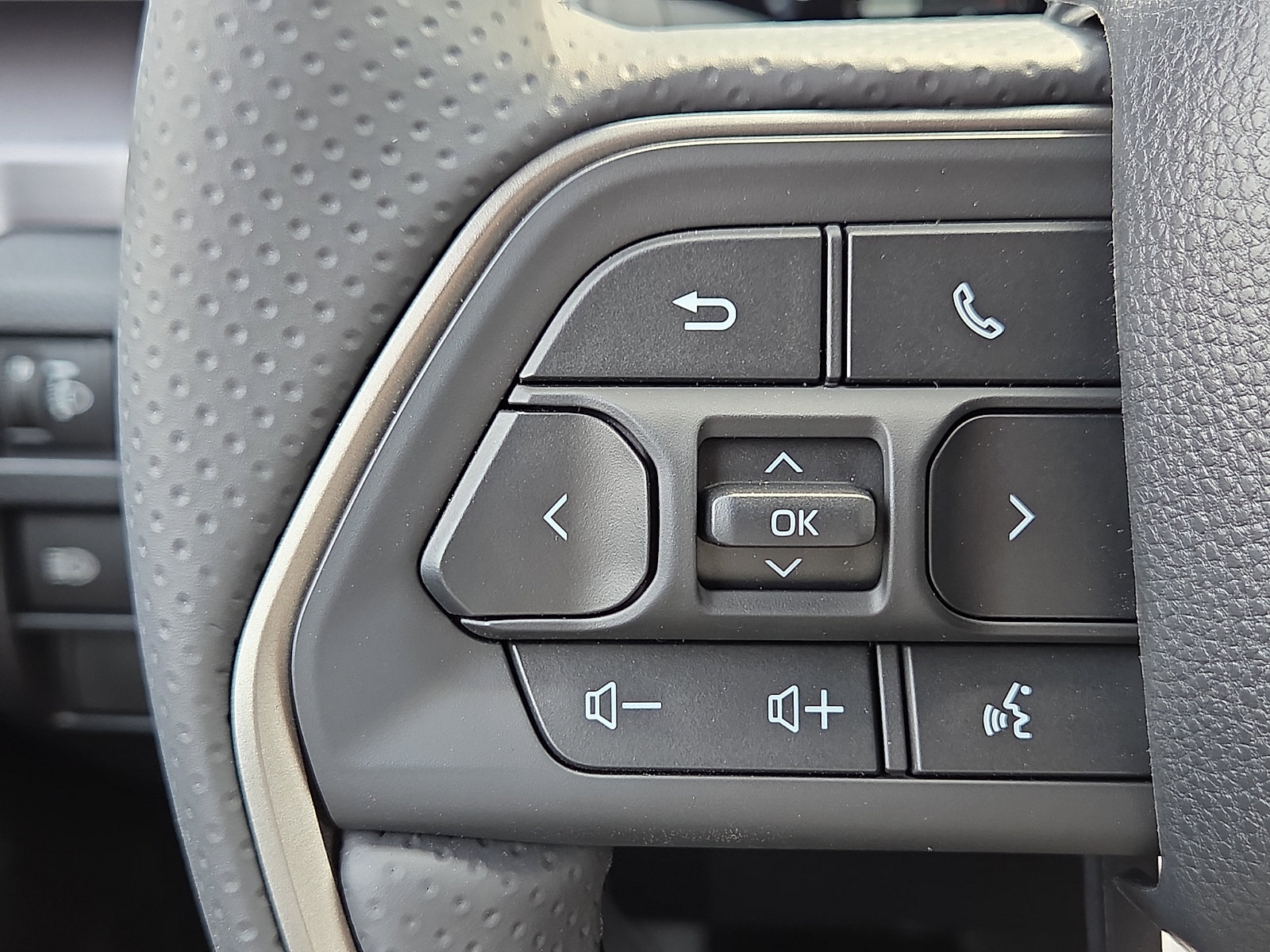 New 2026 Toyota 4Runner TRD Off-Road AWD/4WD image 12