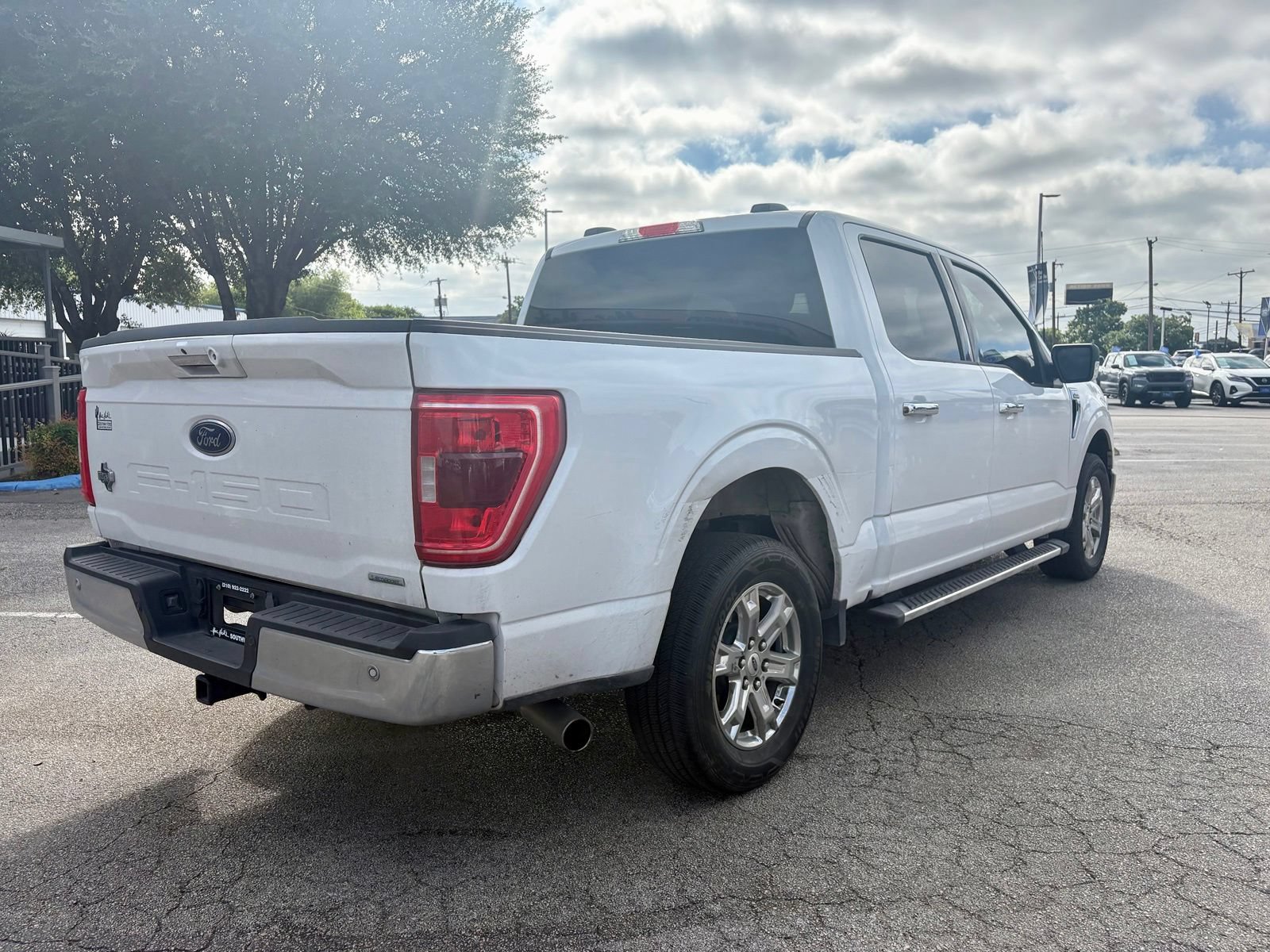 Used 2023 Ford F150 XLT w/ Equipment Group 302A High RWD image 3