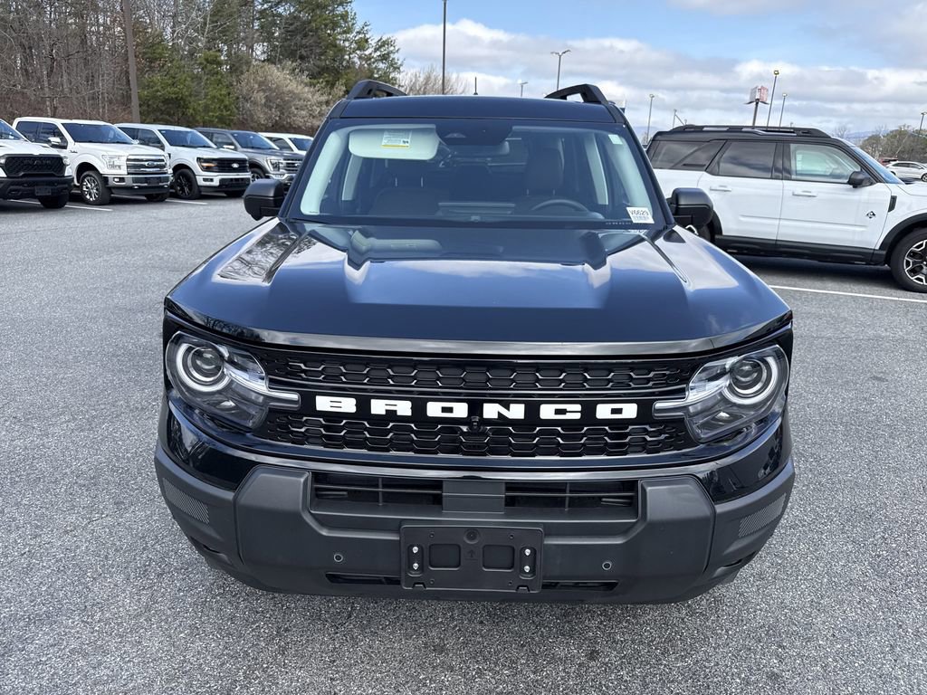 Used 2025 Ford Bronco Sport Outer Banks w/ Outer Banks Tech Package+ image 2