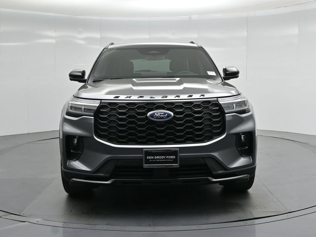 New 2026 Ford Explorer ST-Line w/ ST-Line Street Pack AWD/4WD image 26