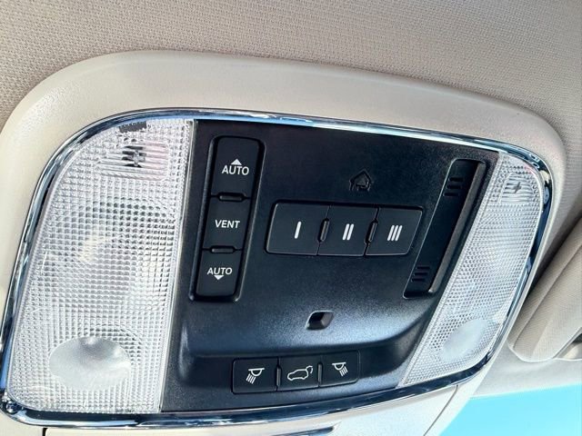 Used 2020 Dodge Durango Citadel image 28