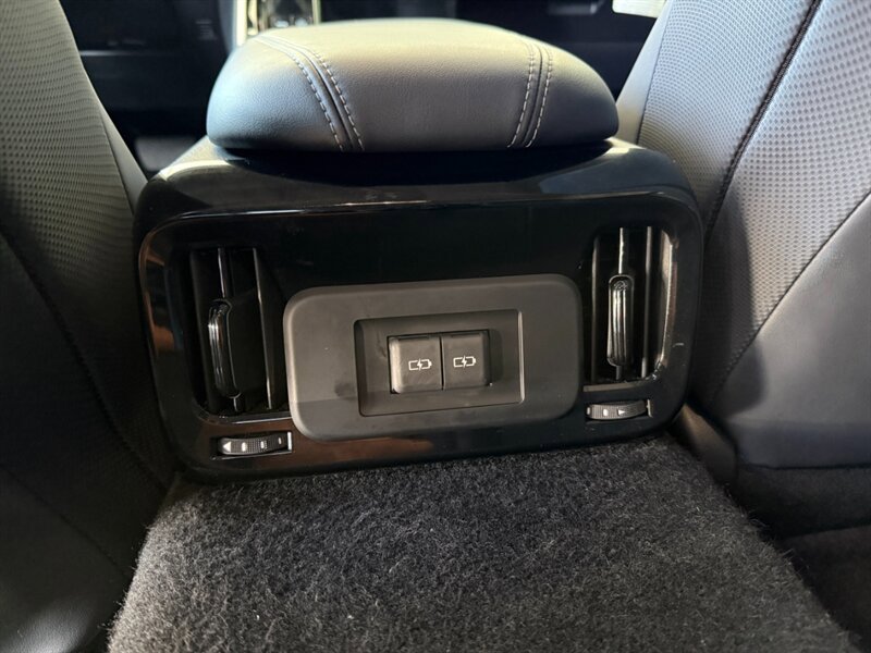 Used 2023 Toyota Mirai XLE w/ Advanced Technology Package RWD image 26