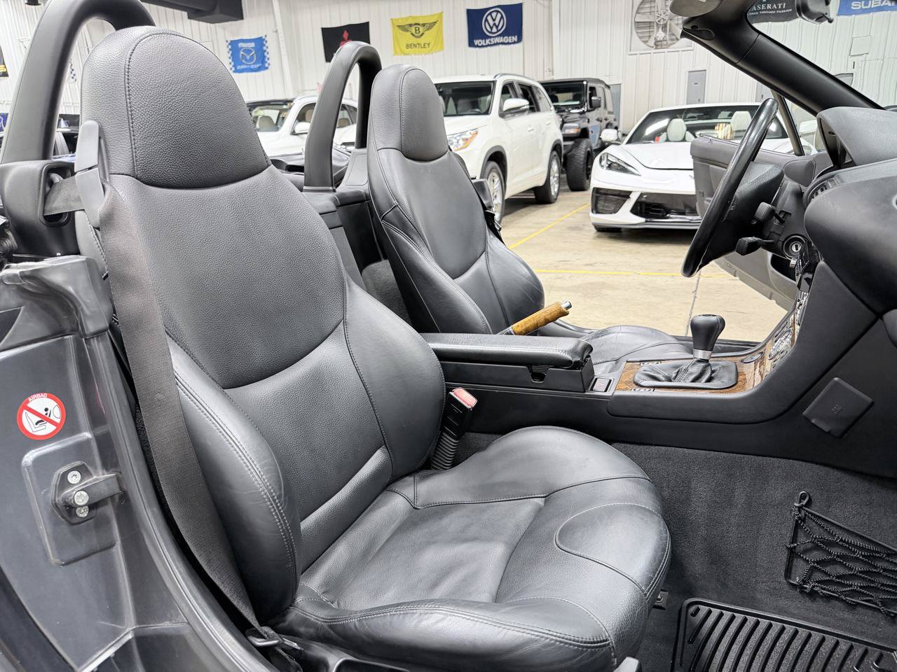 Used 2001 BMW Z3 2.5i RWD image 35