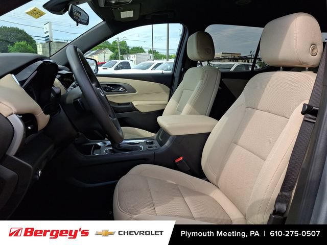 Certified 2023 Chevrolet Traverse LS AWD/4WD image 17