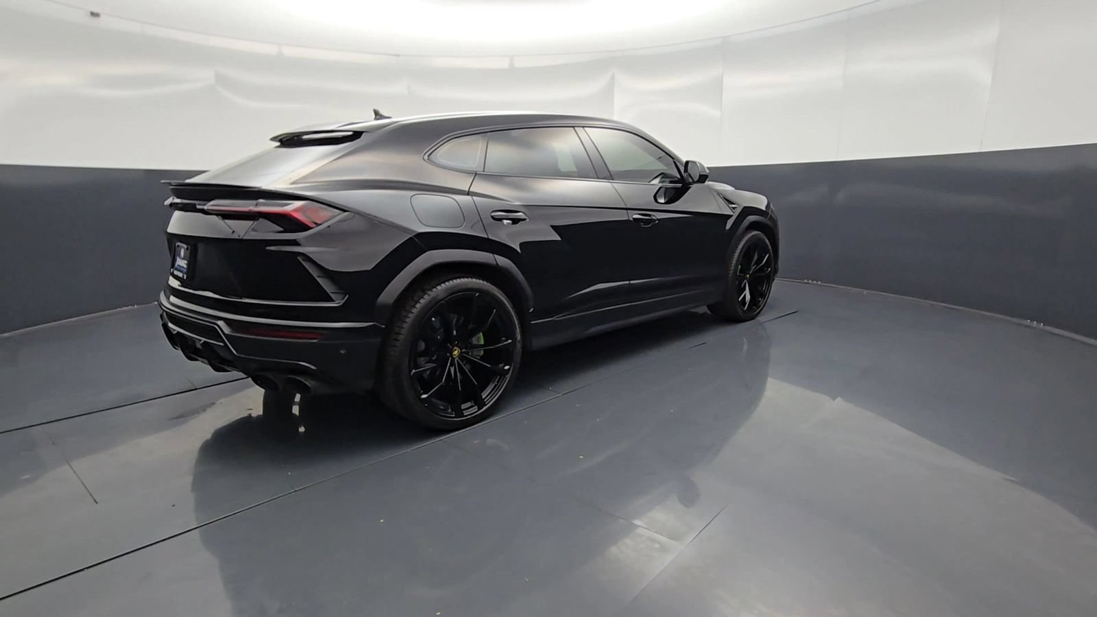 Used 2022 Lamborghini Urus AWD/4WD image 98