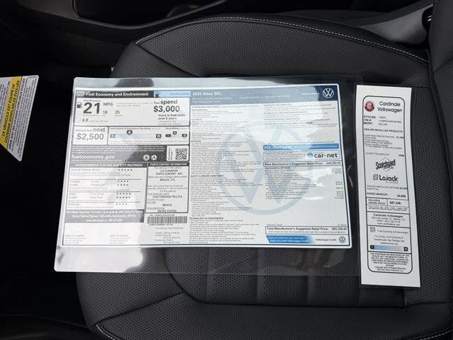 New 2025 Volkswagen Atlas SEL image 35