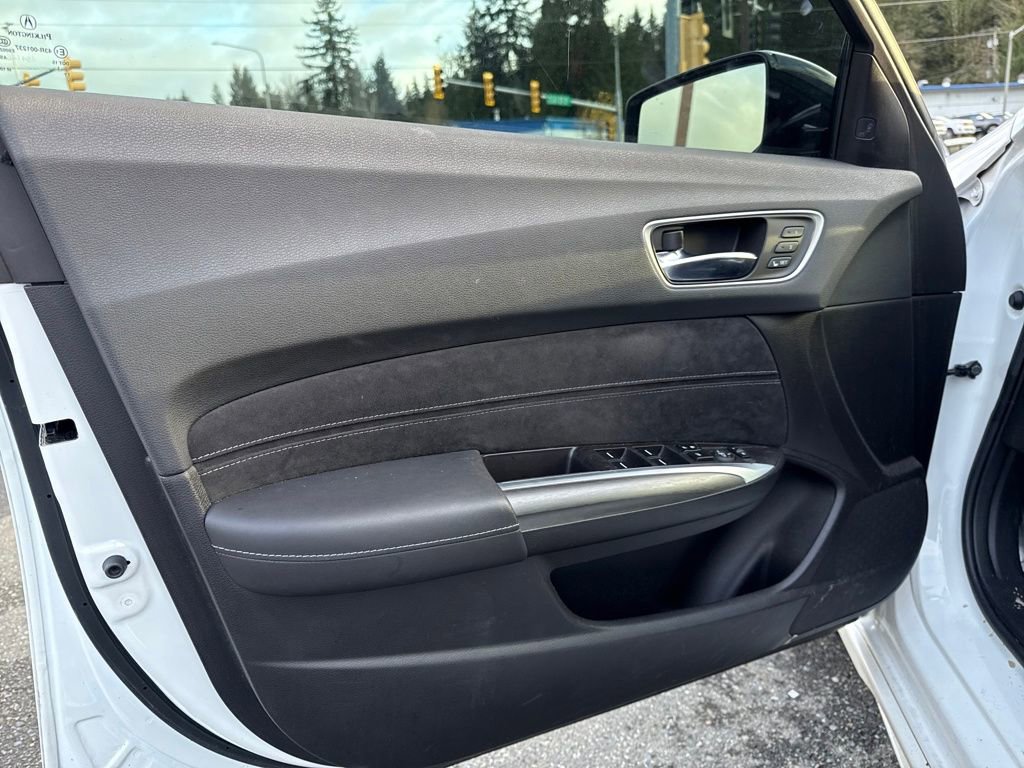 Used 2019 Acura TLX 3.5L Technology Pkg w/A-Spec P image 17