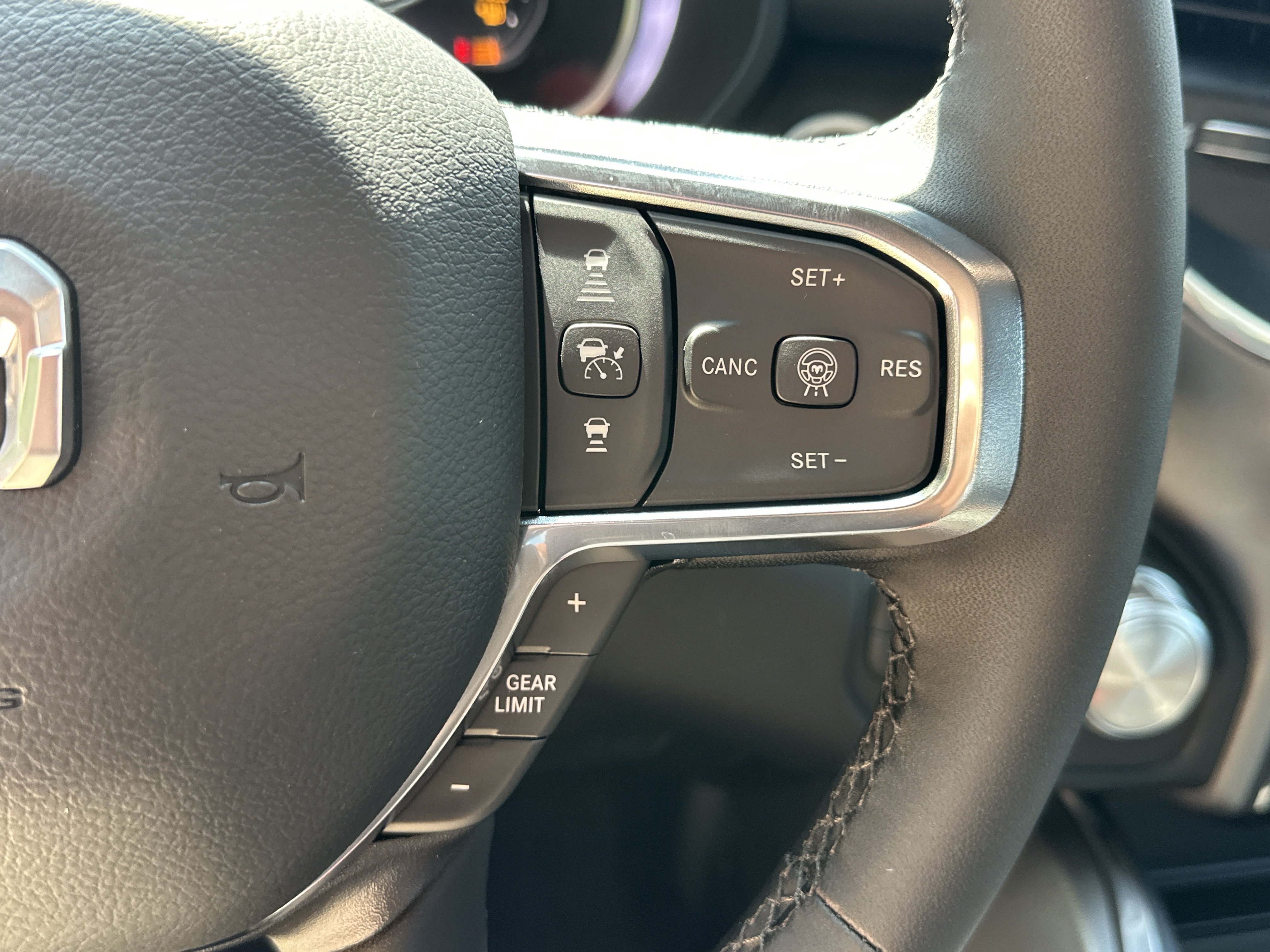 New 2027 RAM 1500 Laramie w/ Night Edition AWD/4WD image 12