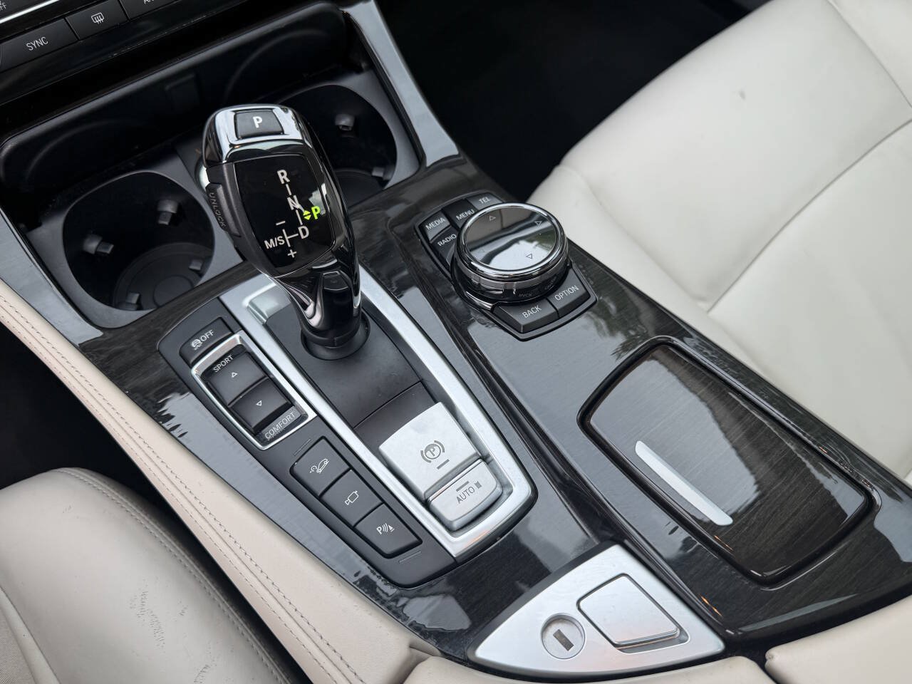 Used 2014 BMW 535d xDrive AWD/4WD image 16
