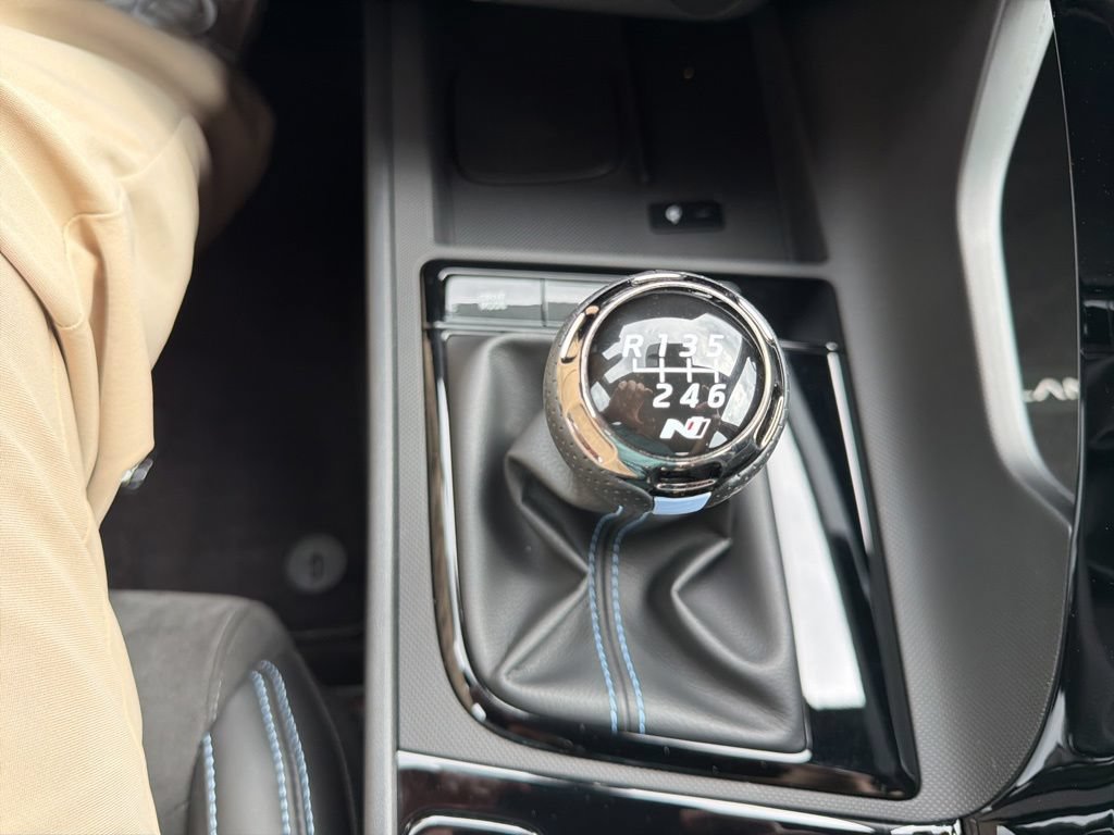 Used 2025 Hyundai Elantra N FWD image 33
