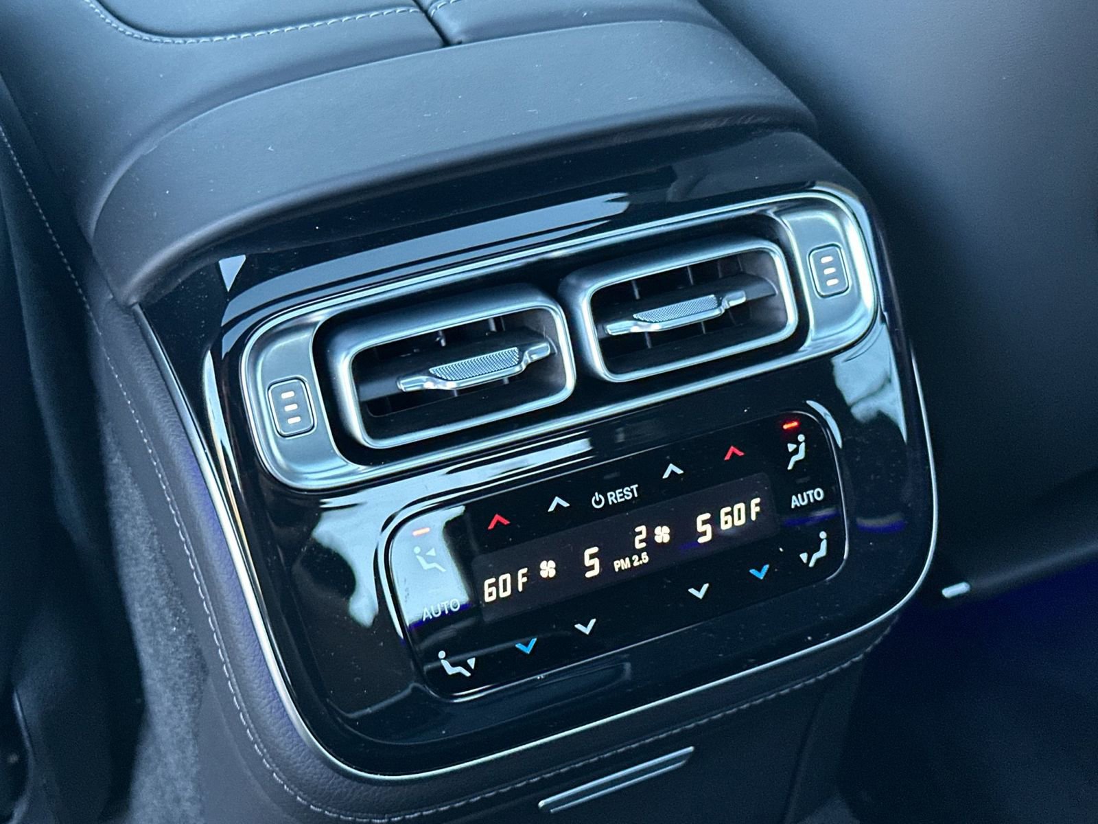 New 2026 Mercedes-Benz S 580 4MATIC Sedan image 13