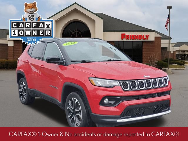 Used 2023 Jeep Compass Limited AWD/4WD image 2