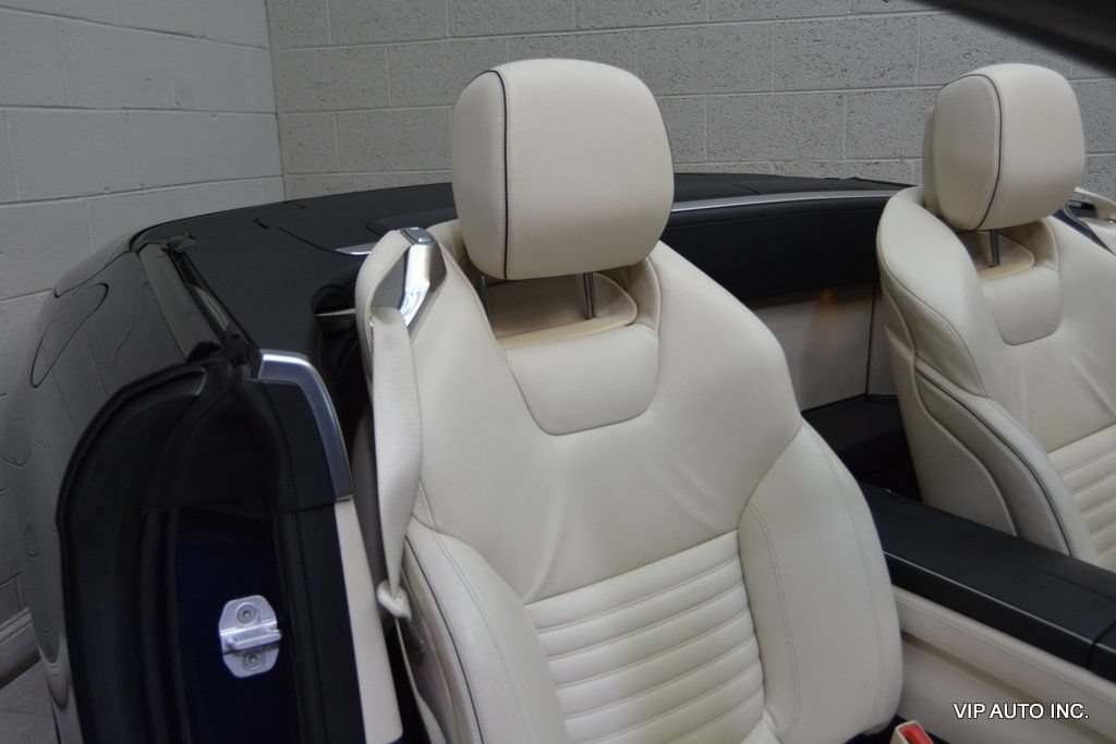 Used 2013 Mercedes-Benz SL 550 image 18