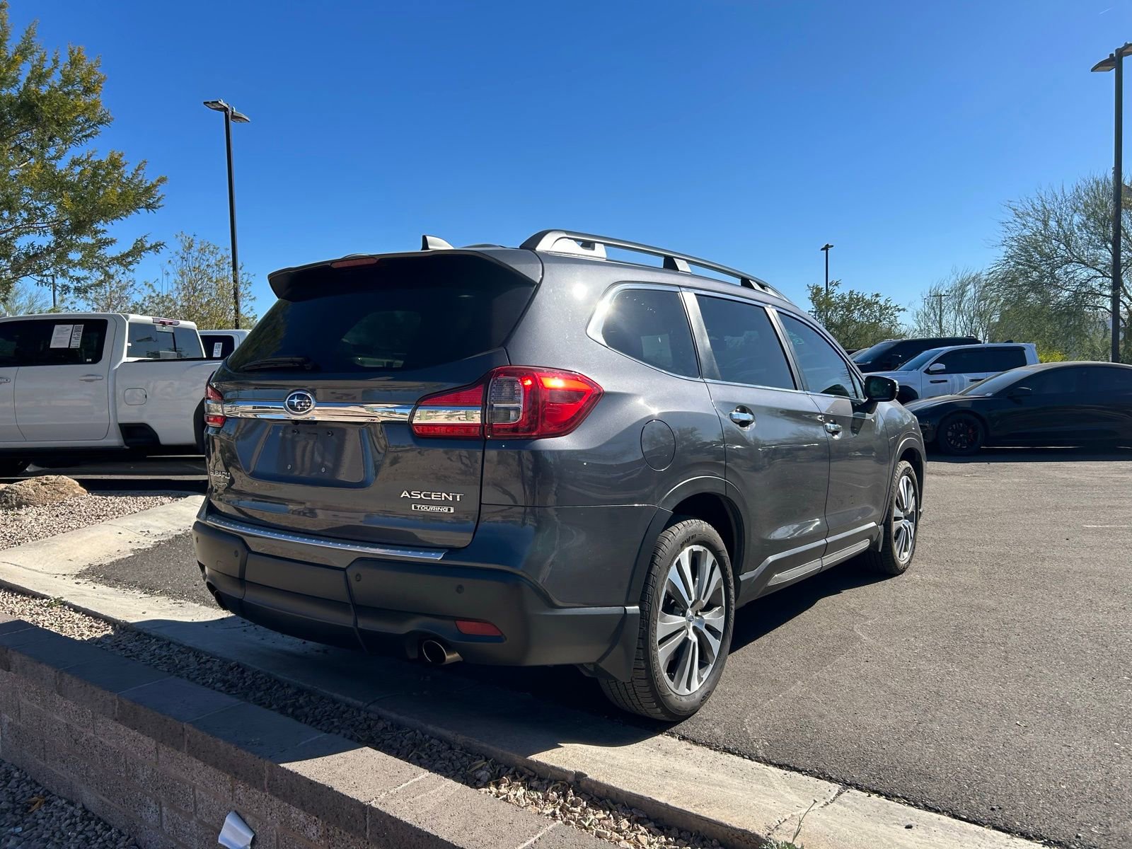 Used 2020 Subaru Ascent Touring w/ Popular Package #2A image 3