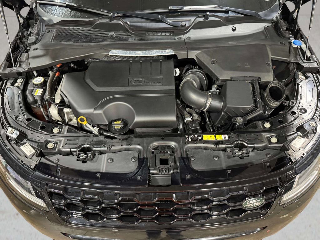 Used 2022 Land Rover Range Rover Evoque R-Dynamic S image 25