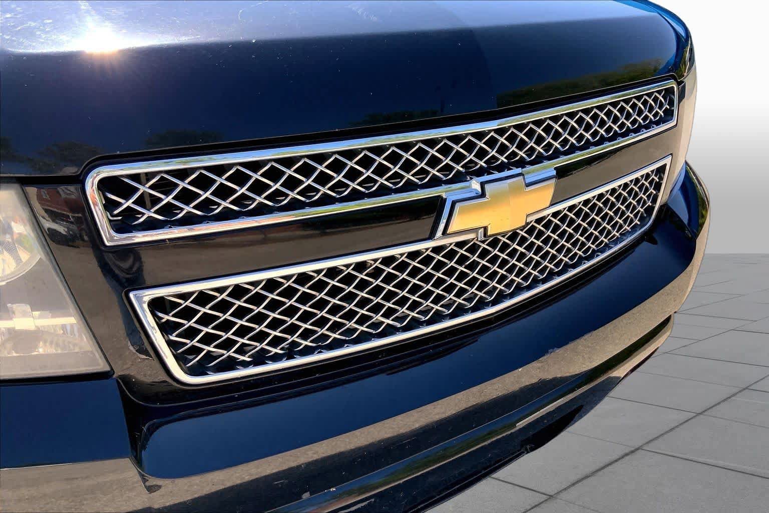 Used 2011 Chevrolet Tahoe LTZ AWD/4WD image 29