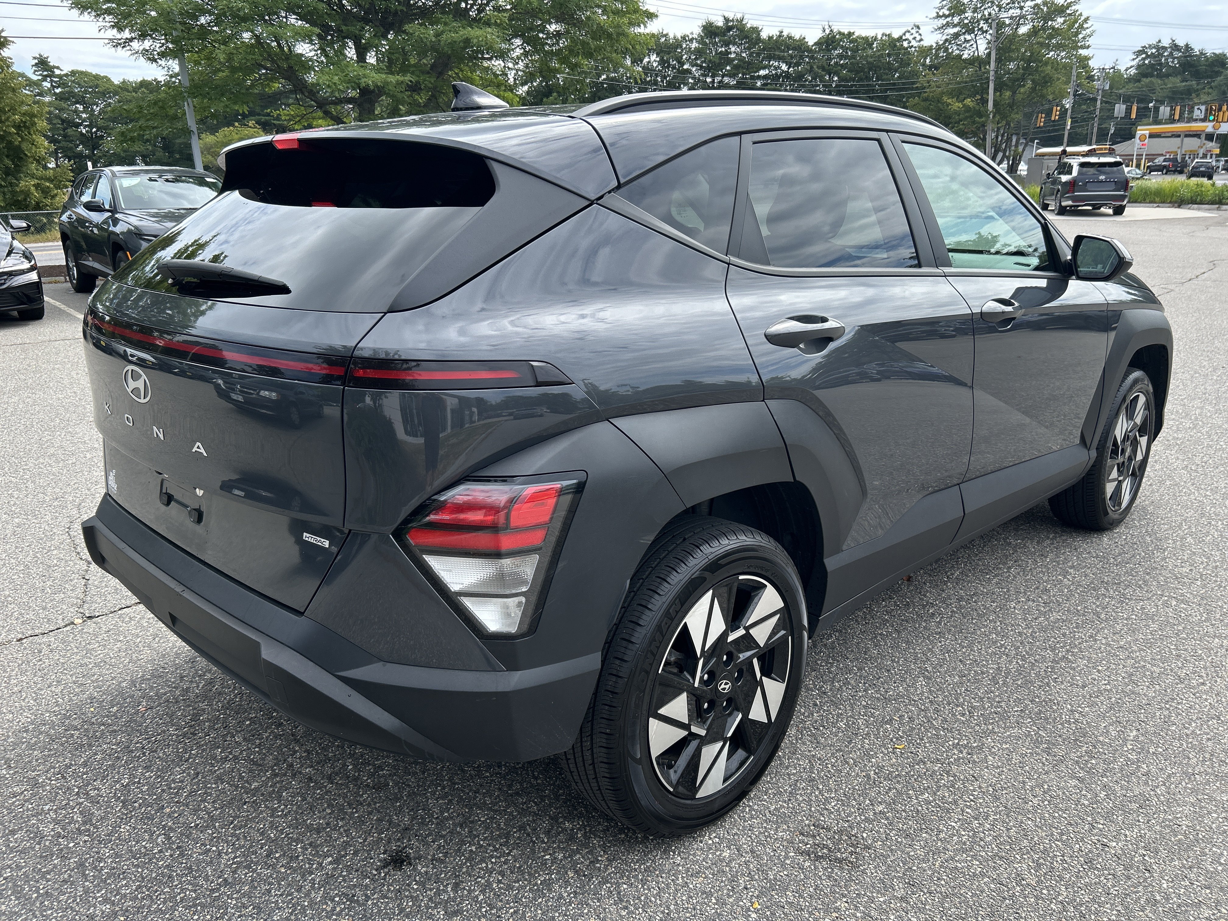 Certified 2024 Hyundai Kona SEL AWD/4WD image 5