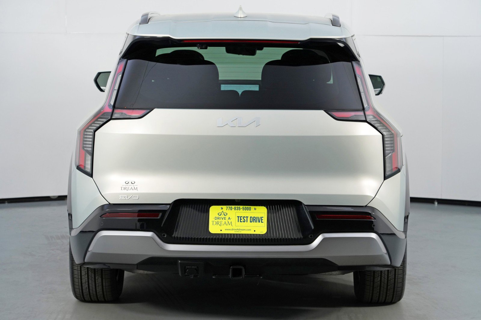 Used 2024 Kia EV9 Land image 54