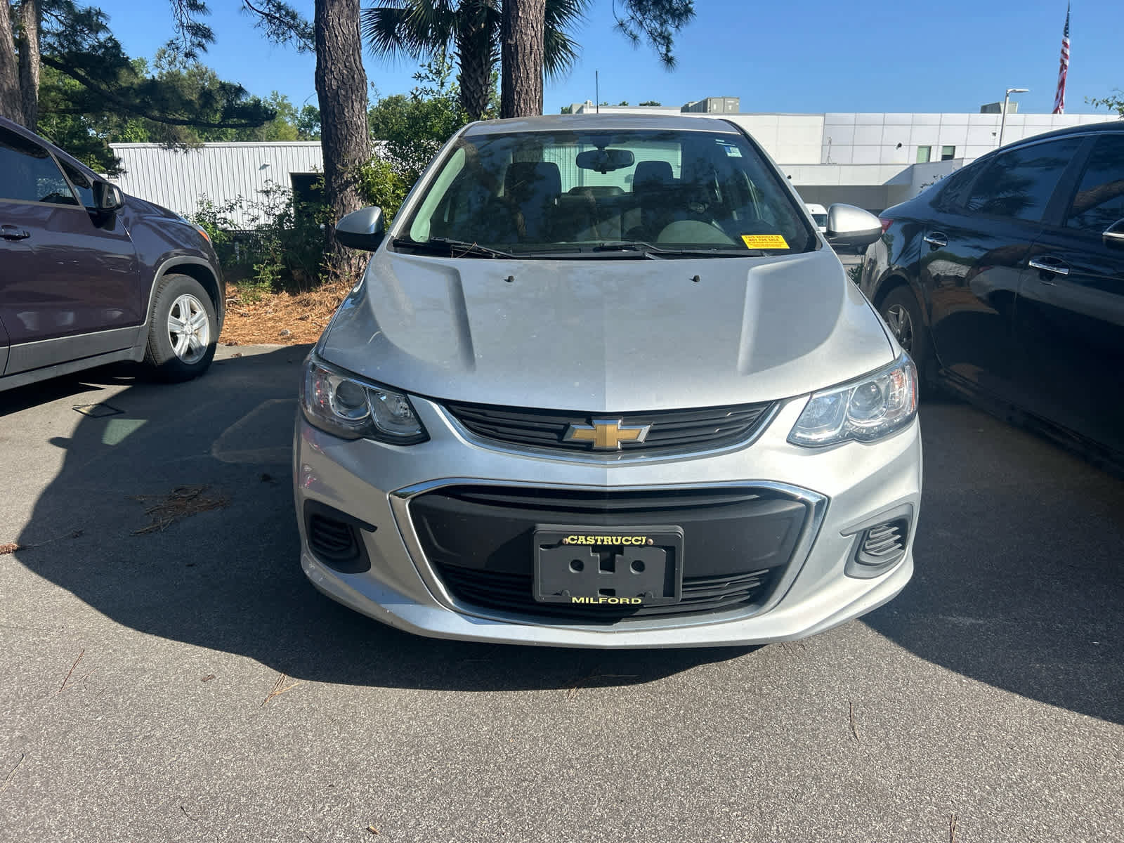 Used 2019 Chevrolet Sonic LT FWD image 2
