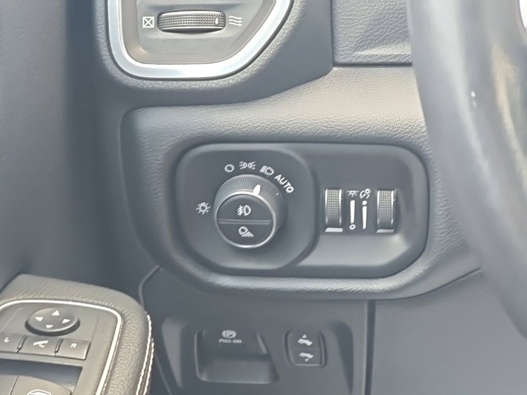 Certified 2022 RAM 1500 Laramie image 35