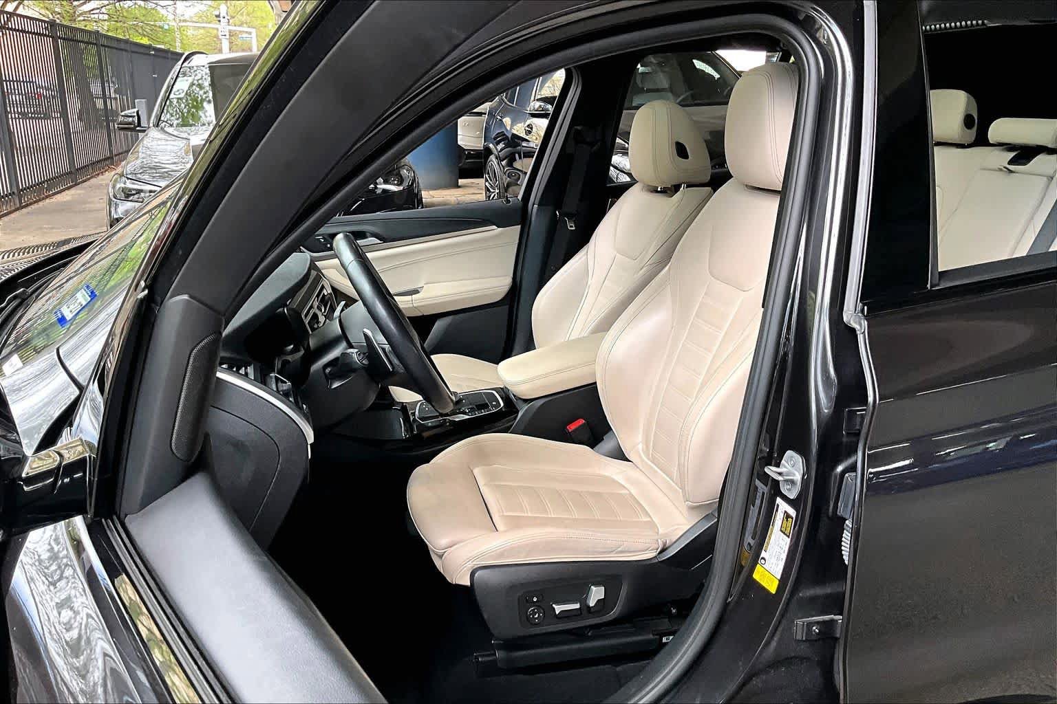 Used 2022 BMW X3 sDrive30i w/ M Sport Package 2 image 7