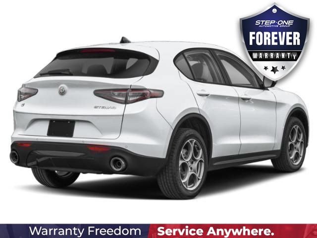 New 2025 Alfa Romeo Stelvio Sprint AWD/4WD image 15