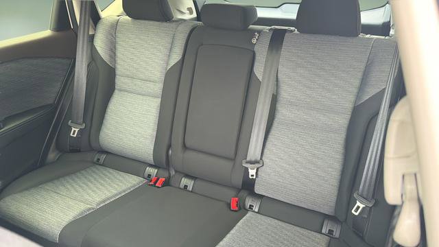 Used 2023 Nissan Rogue SV image 31