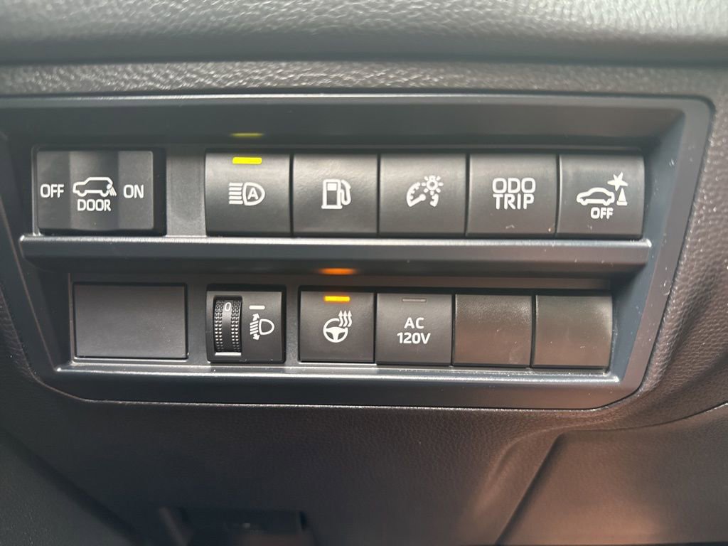 Used 2024 Toyota Sequoia SR5 w/ SR5 Premium Package AWD/4WD image 23