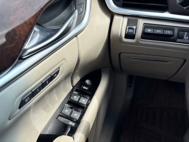 Used 2017 Cadillac XTS Premium Luxury FWD image 23