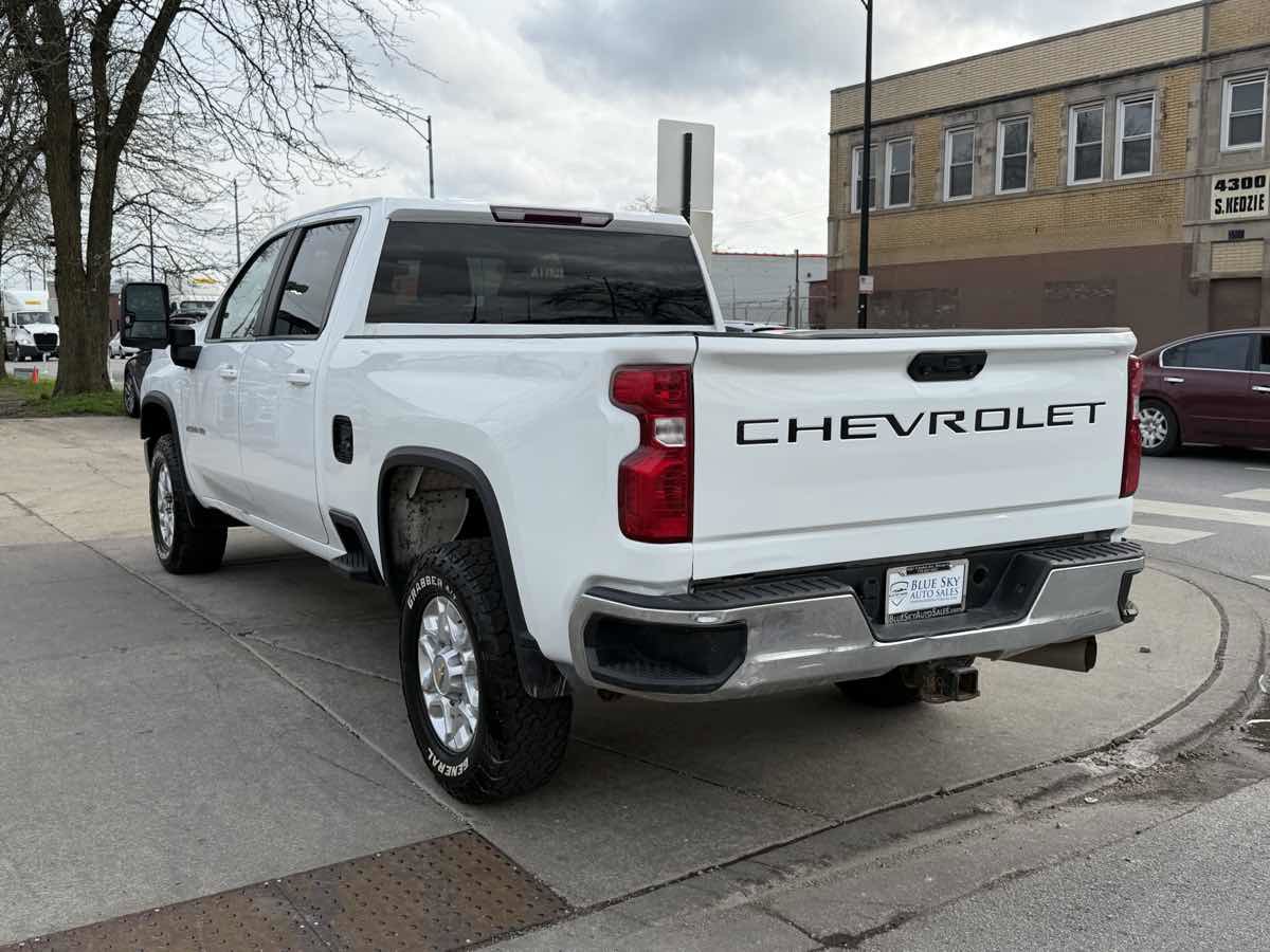 Used 2021 Chevrolet Silverado 2500 LT w/ Fleet Comfort Package AWD/4WD image 7