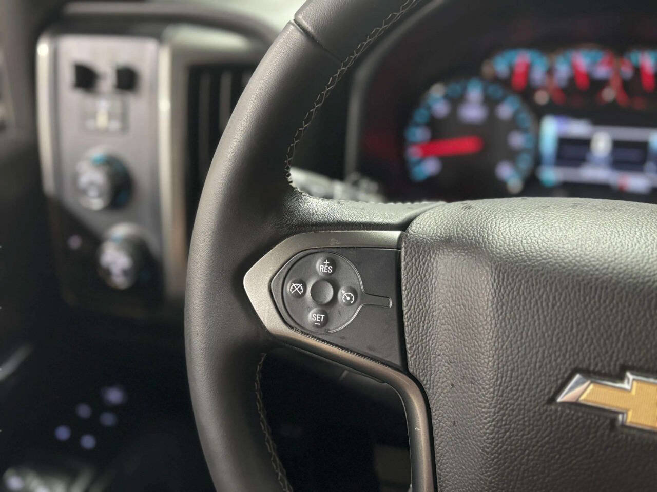 Used 2019 Chevrolet Silverado 1500 LT w/ All Star Edition AWD/4WD image 25