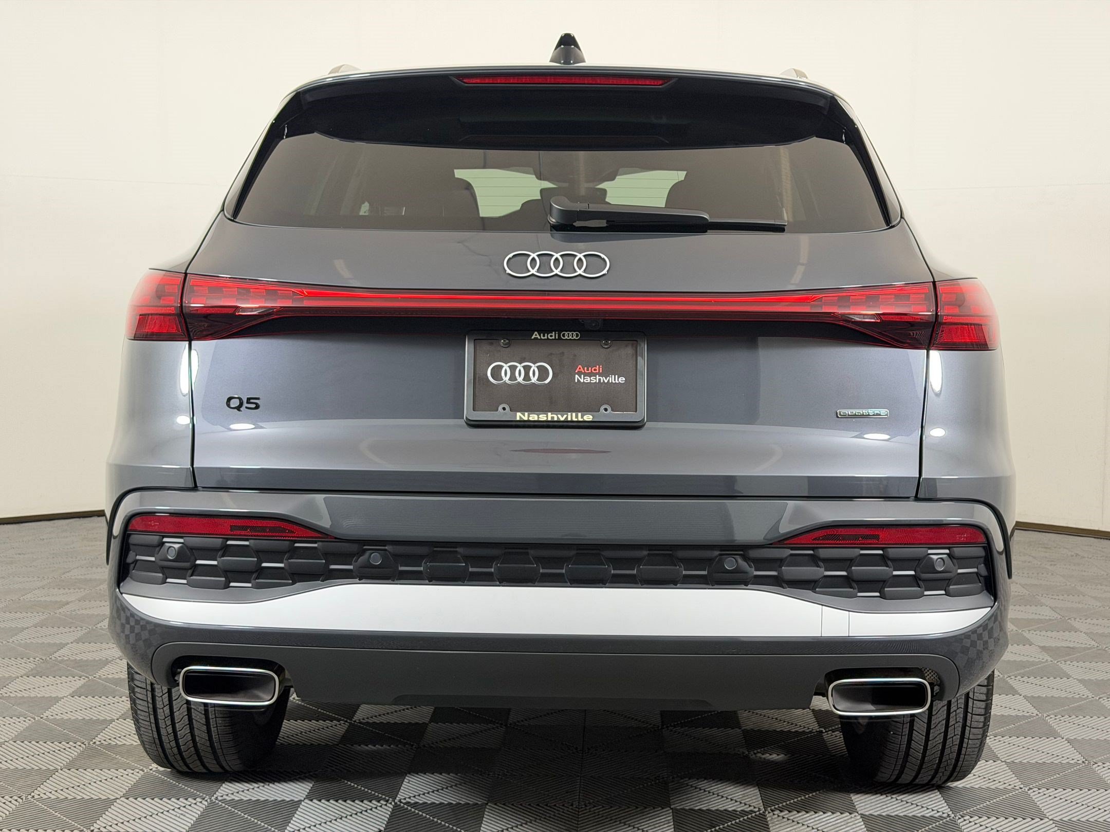 Certified 2025 Audi Q5 Premium w/ Convenience Package AWD/4WD image 10